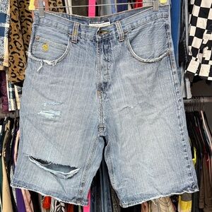 Vintage Rocawear men’s size 32W denim jean shorts distressed Bermuda High Rise